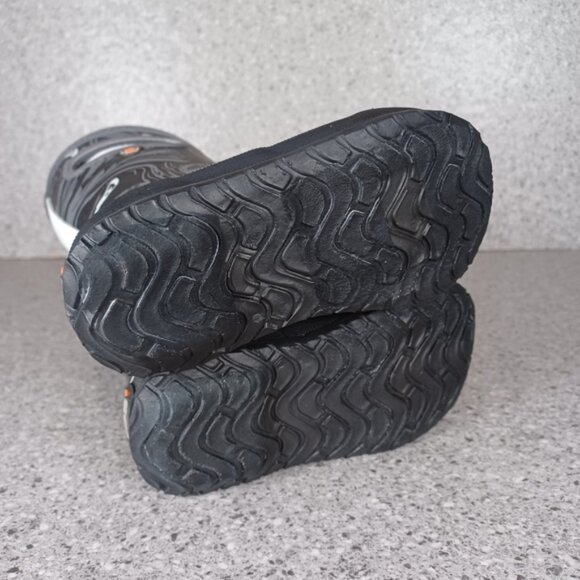 BOGS Rainboot Black Gray Ghost Spooky Kids Waterproof Shoes - Picture 8 of 9